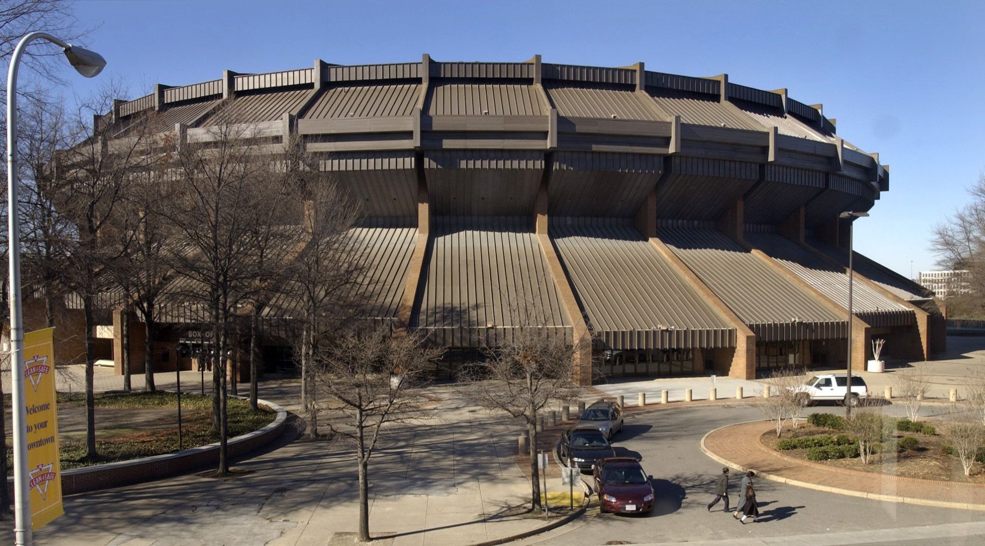 COLISEUM